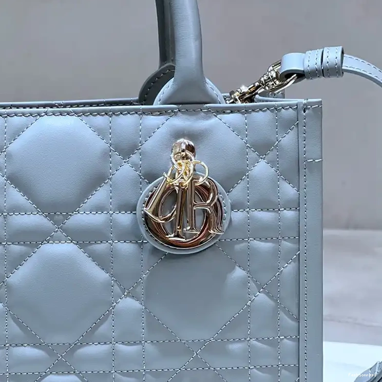 Fashionreps Bags Dio 2405YA0158 0805